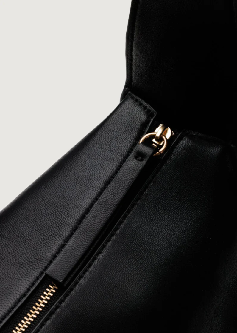 ANTONIA BAG: BLACK - Image 5