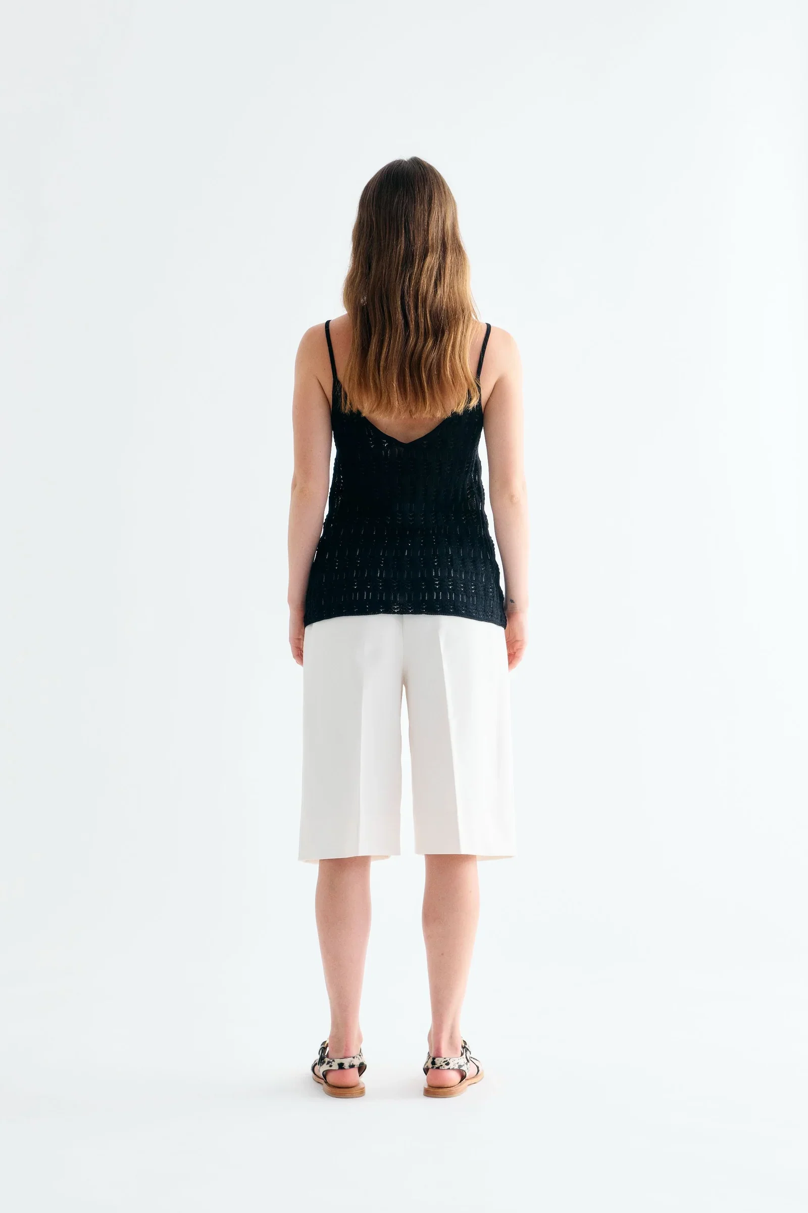 Cosima Top: Black - Image 4