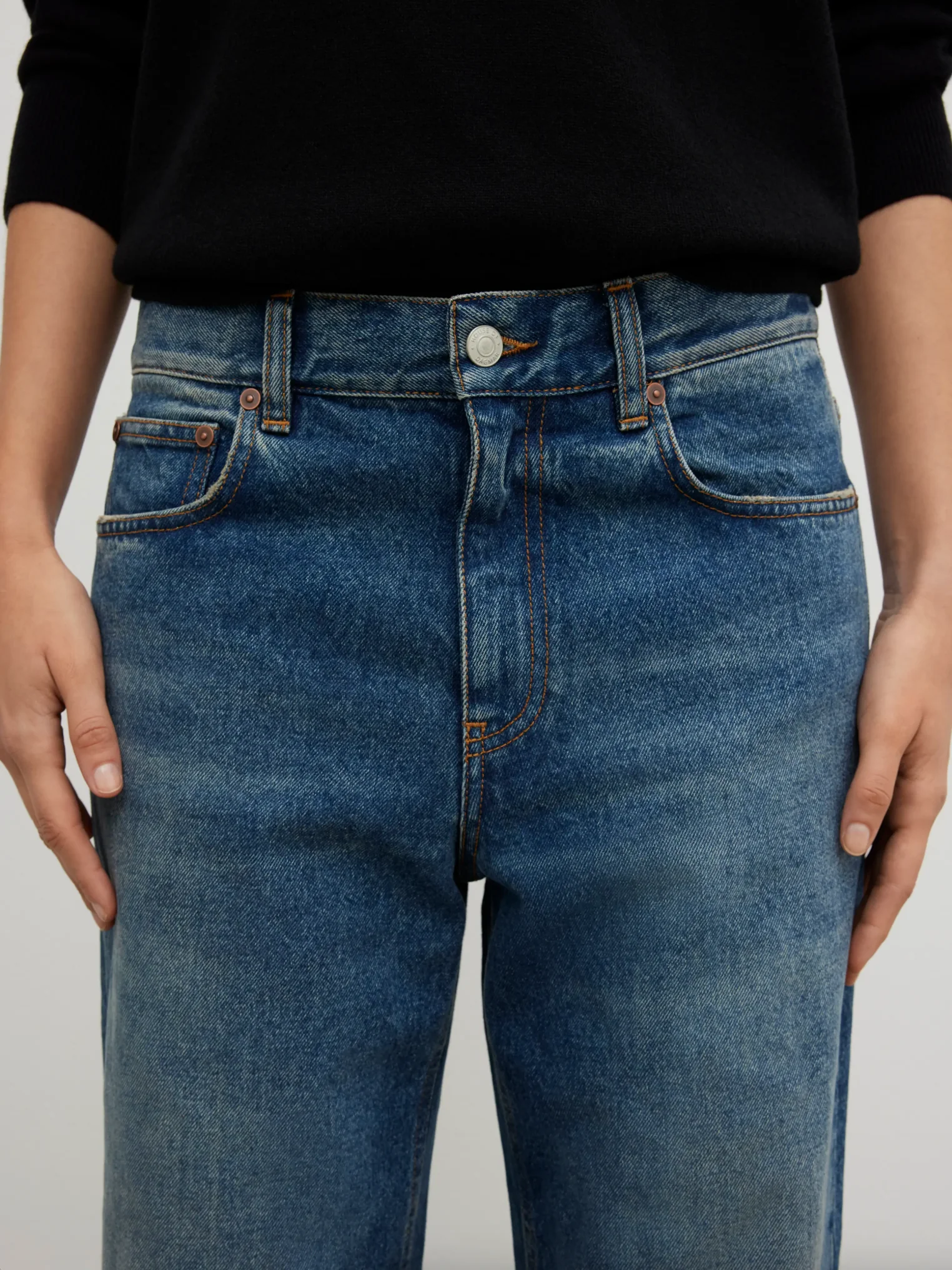 Cropped Denim: Vintage Blue - Image 4